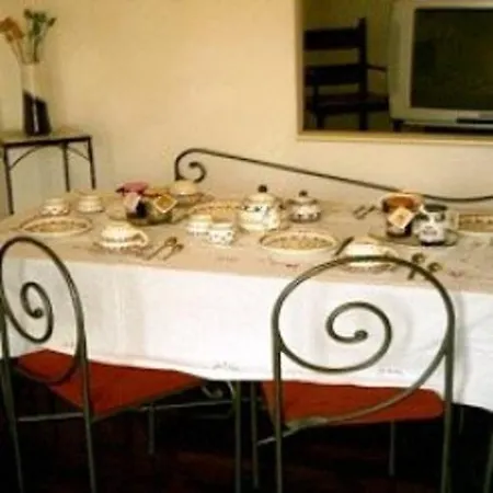 Maggiociondolo 3*