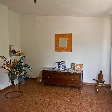 Bed & Breakfast Maggiociondolo 3*