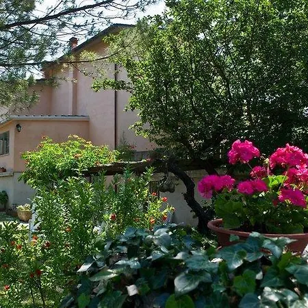 Oda ve Kahvaltı Maggiociondolo Fabriano